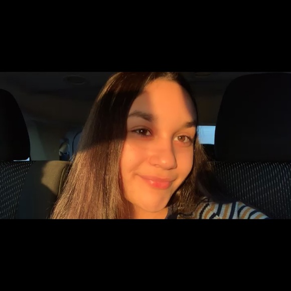 Meet your Posher, Emma - Picture 1 of 1